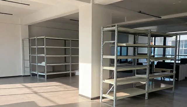轻型货架选型误区：成本与性能的取舍